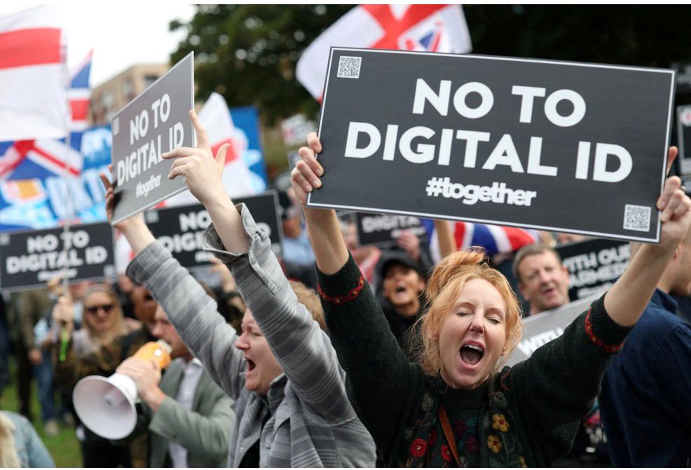 🚨 Digitális személyi azonosító jöhet az Egyesült Királyságban? 🇬🇧📱